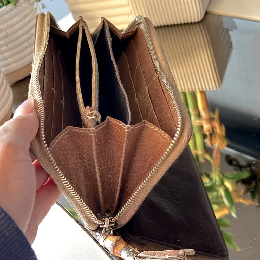 Gucci Zip Around Wallet with Bamboo Tassel - Picture 7 of 7